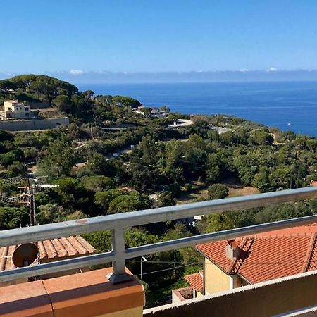 Capoliveri Appartamento Panoramico Con Terrazzo Экстерьер фото